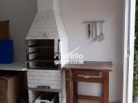 Casa em condomínio alto padrão