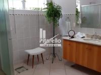 Casa em condomínio alto padrão