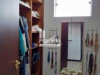 Casa em condomínio alto padrão