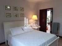 Casa em condomínio alto padrão