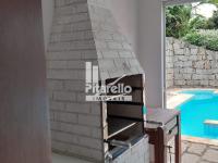 Casa em condomínio alto padrão