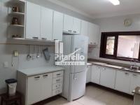 Casa em condomínio alto padrão