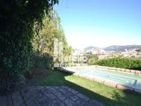 Casa em condomínio alto padrão