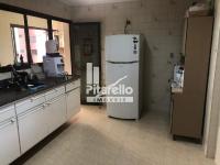 Apartamento - Ed Adriano Corsi