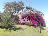Casa - Cond Alto Padrão