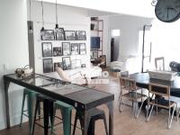 Casa - Cond Alto Padrão