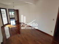 Apartamento no centro de Serra Negra