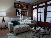 Casa em condomínio fechado