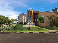 Casa em condomínio fechado