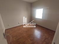 Casa - Comercial / Residencial