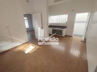 Casa - Comercial / Residencial