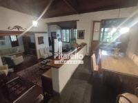 Casa á venda no Jardim São Roberto