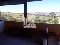 Chácara Bosque dos Eucaliptos com Bela Vista