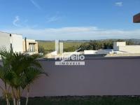 Casa em Condomínio fechado