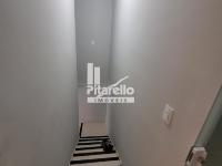 Belíssima casa a venda em bairro central