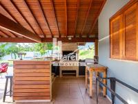 Casa em Condomínio Alto Padrão