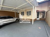 Casa em Condomínio fechado
