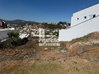Terreno em condomínio