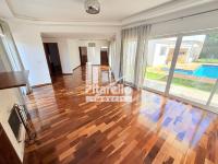 Casa em Condomínio Alto Padrão