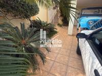 Casa alto padrão em condomínio