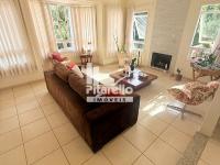 Casa alto padrão em condomínio