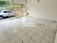 Casa térrea próxima ao Centro