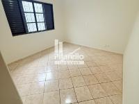 Casa térrea próxima ao Centro