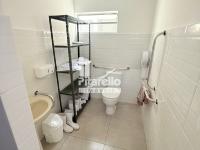 Barracão Comercial com Residência