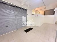 Barracão Comercial com Residência