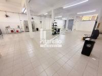 Barracão Comercial com Residência