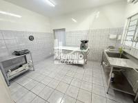 Barracão Comercial com Residência