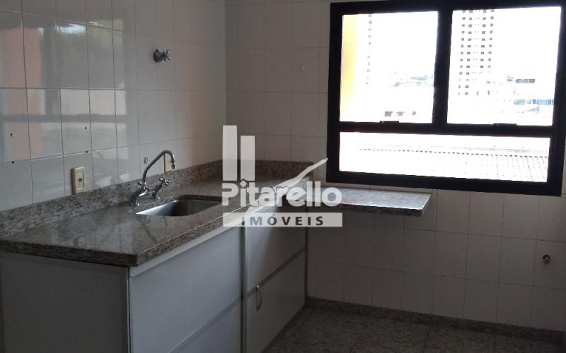 APARTAMENTO CENTRO