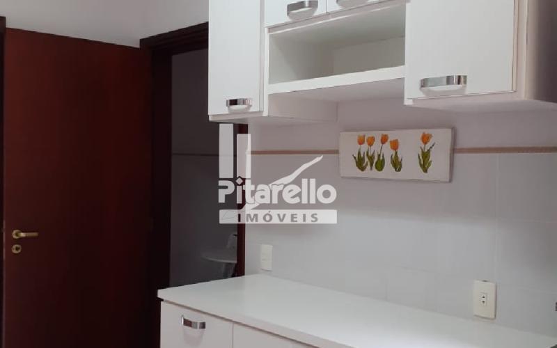 Casa em condomínio alto padrão