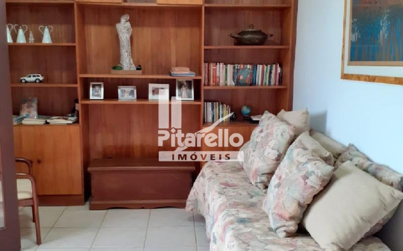 Casa em condomínio alto padrão