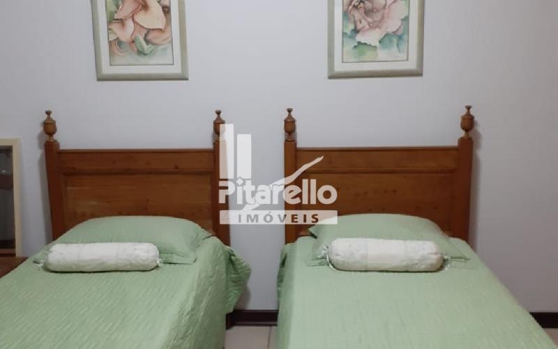 Casa em condomínio alto padrão