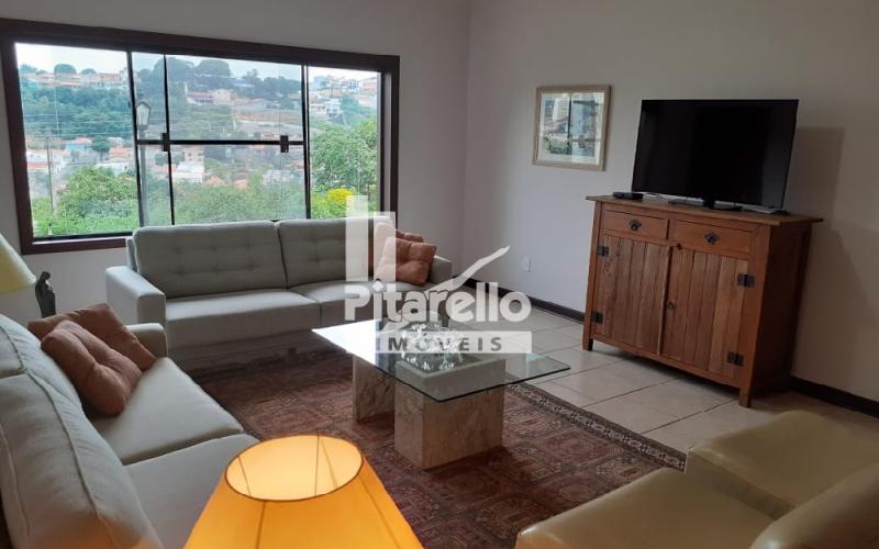 Casa em condomínio alto padrão