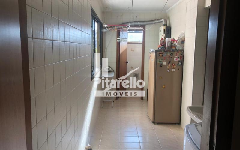 Apartamento - Ed Adriano Corsi
