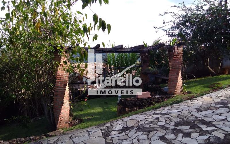 Casa em Condomínio