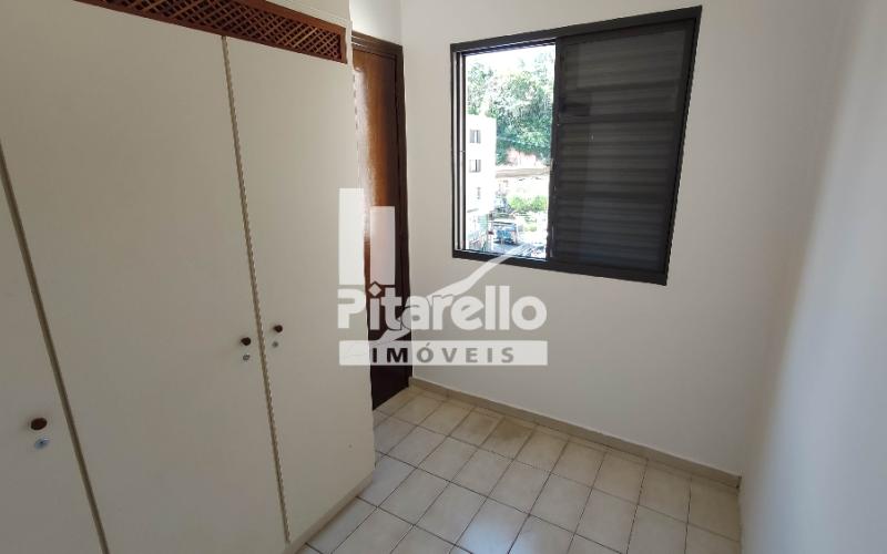 Apartamento no centro de Serra Negra