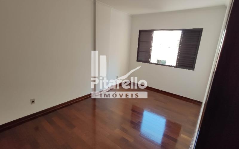 Apartamento no centro de Serra Negra