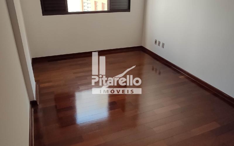Apartamento no centro de Serra Negra