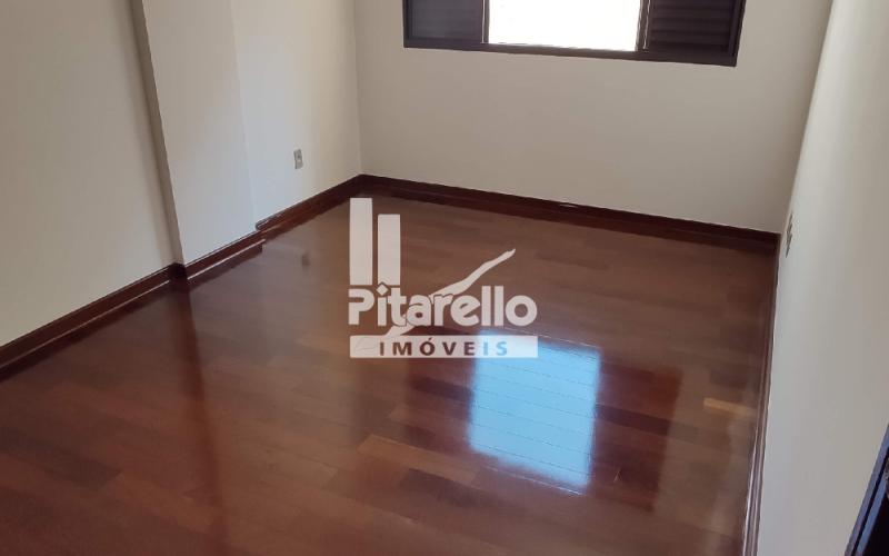 Apartamento no centro de Serra Negra