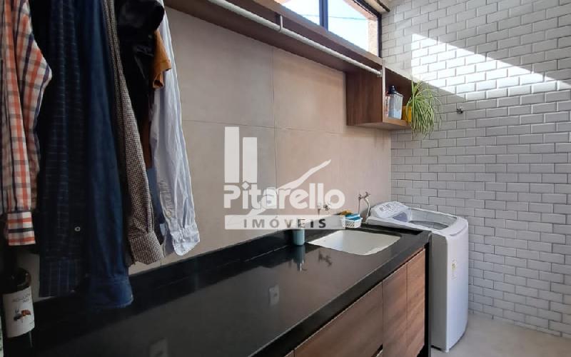 Casa em condomínio fechado