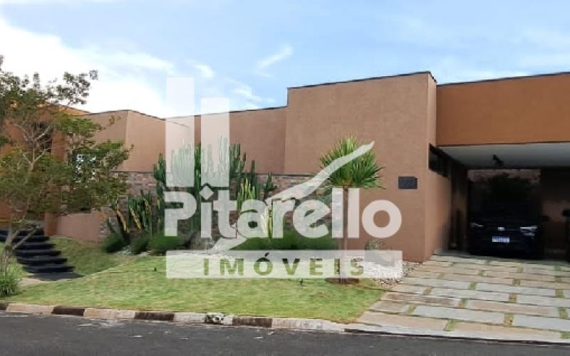 Casa em condomínio fechado
