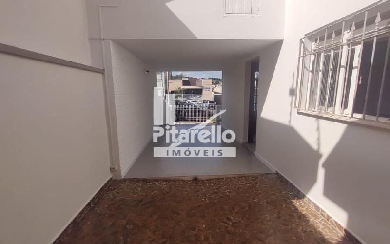 Casa - Comercial / Residencial