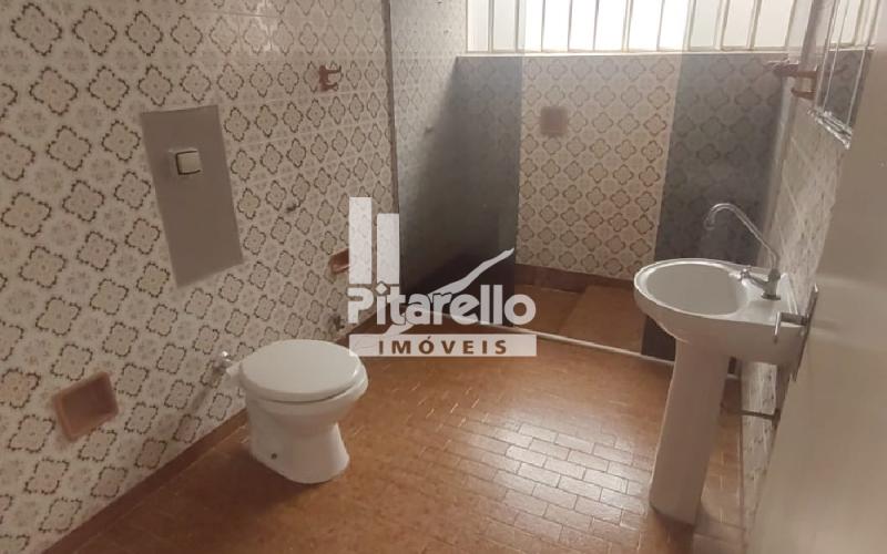Casa - Comercial / Residencial