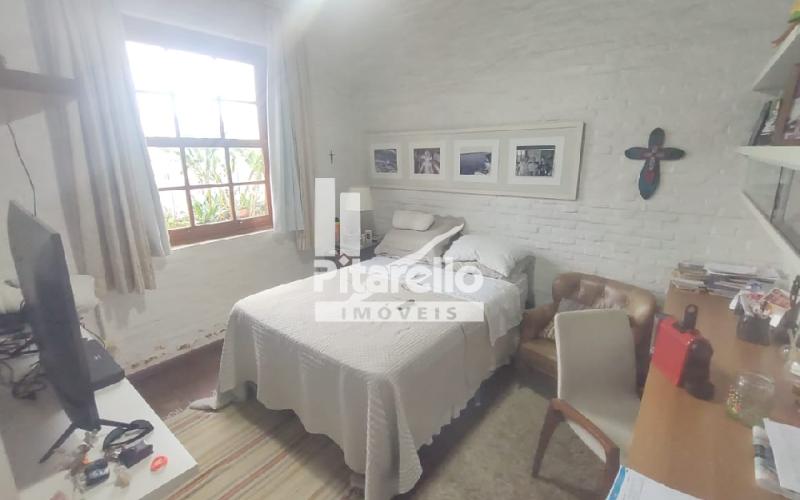 Casa á venda no Jardim São Roberto