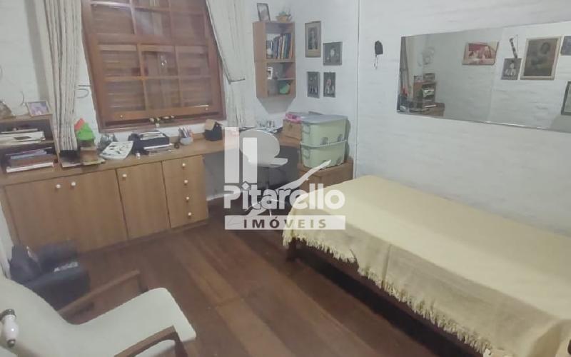 Casa á venda no Jardim São Roberto