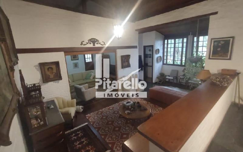 Casa á venda no Jardim São Roberto
