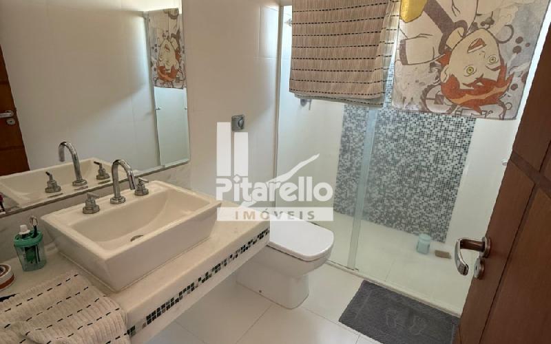 Casa em Condomínio fechado
